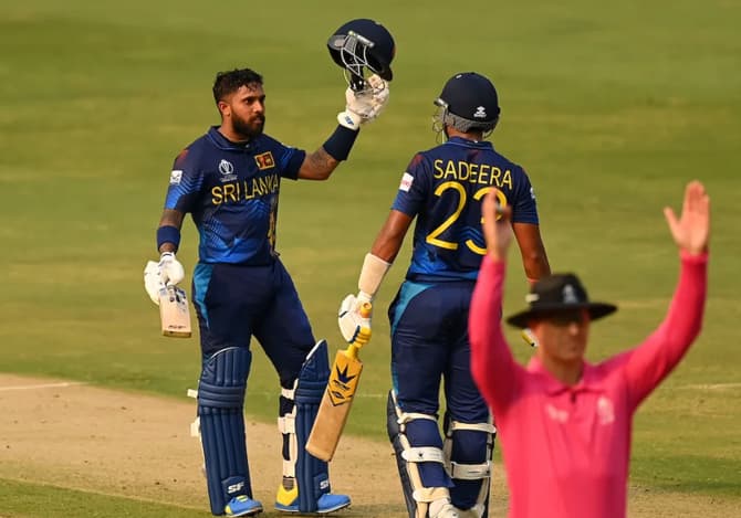 Mendis, Sadeera guide Sri Lanka to 344/9, Pakistan set with highest ever WC run-chase