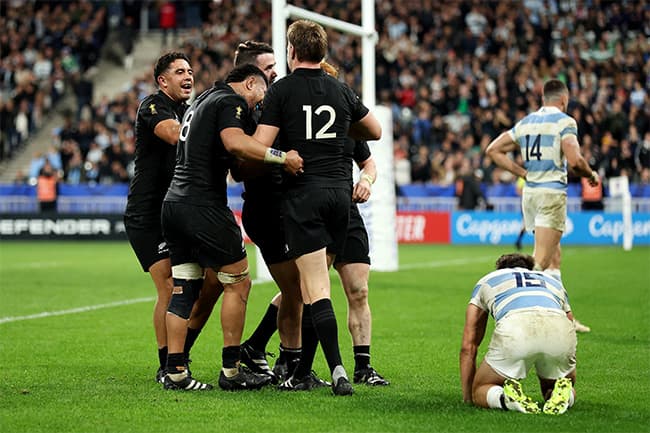 Argentina 6-44 New Zealand: All Blacks pummel Pumas to reach World Cup final