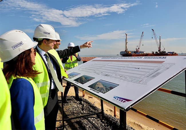 US DFC commits half billion dollars to port infrastructure in Colombo