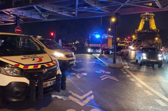 Paris attack near Eiffel Tower leaves one dead and two injured
