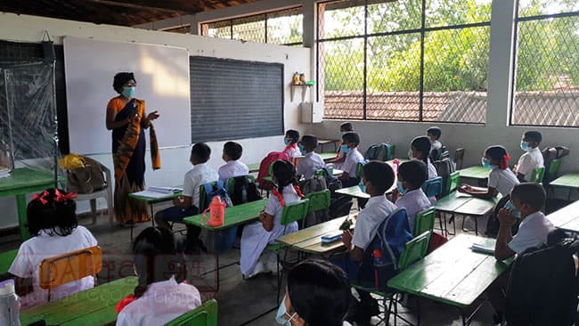 Proposals to reduce school grades from 13 to 12