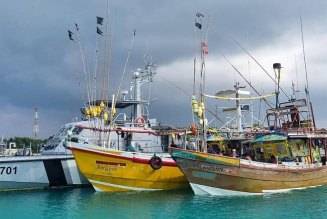 Sri Lankan fishing boats seized for illegal activity in Maldives’ EEZ