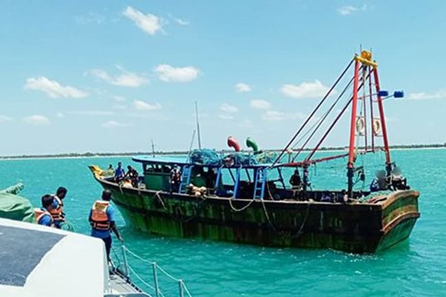 18 Tamil Nadu fishermen arrested by Sri Lankan Navy return home