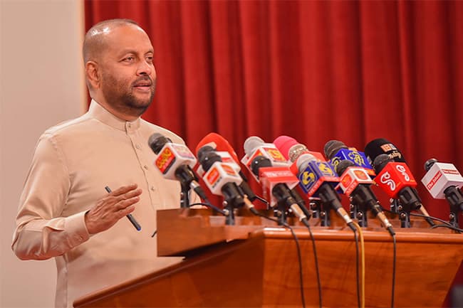 Tea growers to get low-priced fertilizers from state-owned companies: Minister