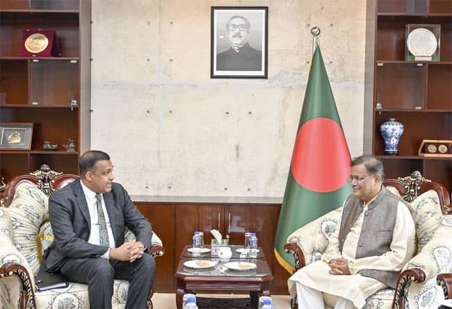Bangladeshi FM for expanding trade and commerce with Sri Lanka