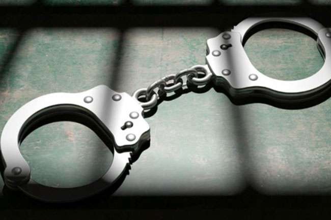 Eight including 4 excise officers arrested with Kerala cannabis
