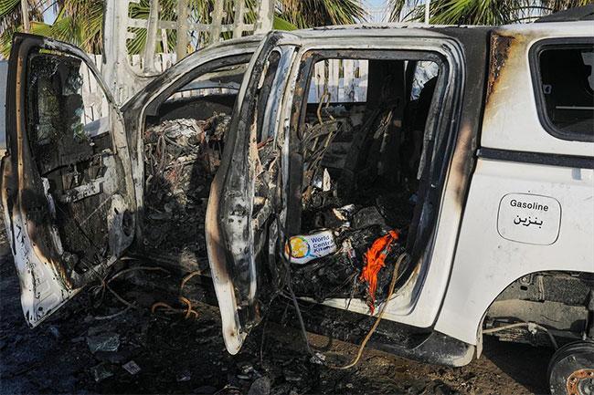 Israeli airstrike on Gaza kills seven working for food aid NGO