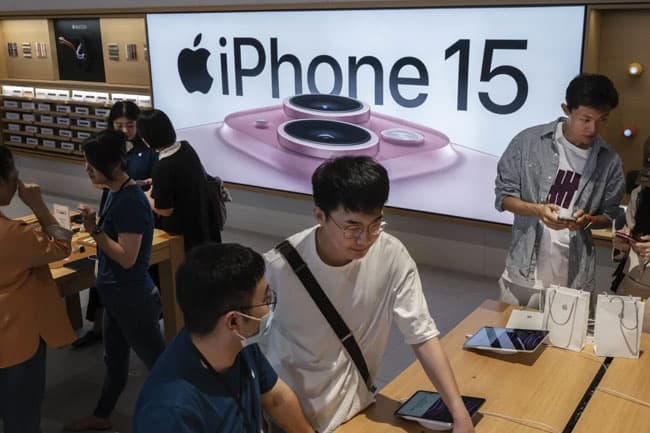 Apple plans record $110 billion share buyback amid challenging earnings report