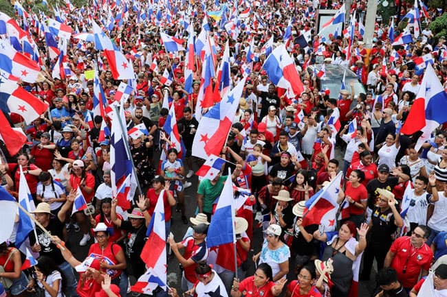 Panama election: Voters to choose president after front-runner sentenced