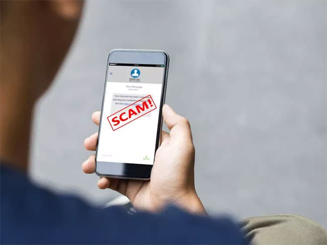 Public warned of rise in online phishing scams targeting mobile devices