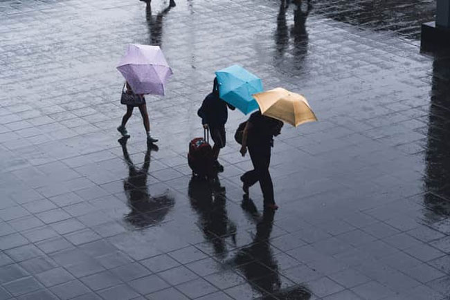 Several spells of showers expected in parts of Sri Lanka