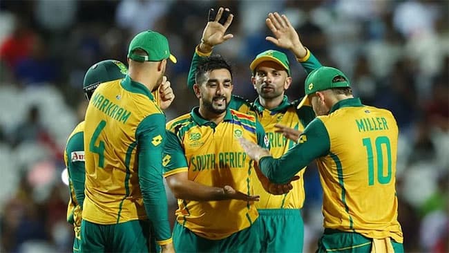 South Africa thrash Afghanistan to reach T20 World Cup final