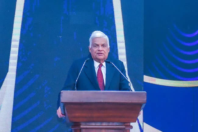Establishing fresh economic and political system is essential – President