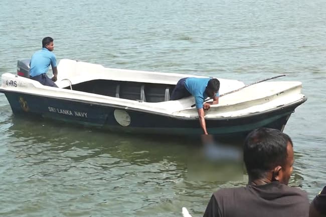 Unidentified body found floating in Diyawanna Lake