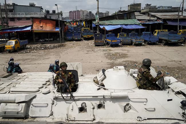 Bangladesh extends curfew ahead of court hearing on controversial job quotas