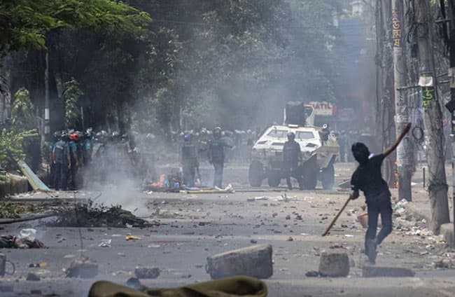 Bangladesh partially restores telecommunication services as protests taper off