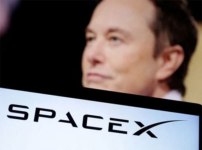 Musk activates internet service in Gaza hospital with help of UAE, Israel