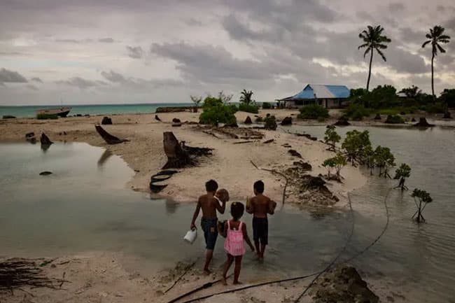 Kiribati’s pro-China govt bars foreign officials from visiting until 2025, citing elections