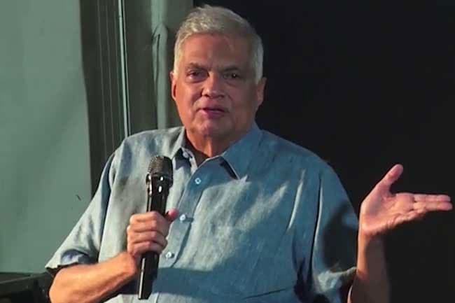 “If this continues, country will end up like the KDU bus”: Ex-President Ranil warns