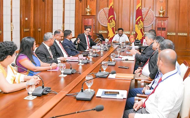 Functioning of public service must change to achieve govt’s objectives – President