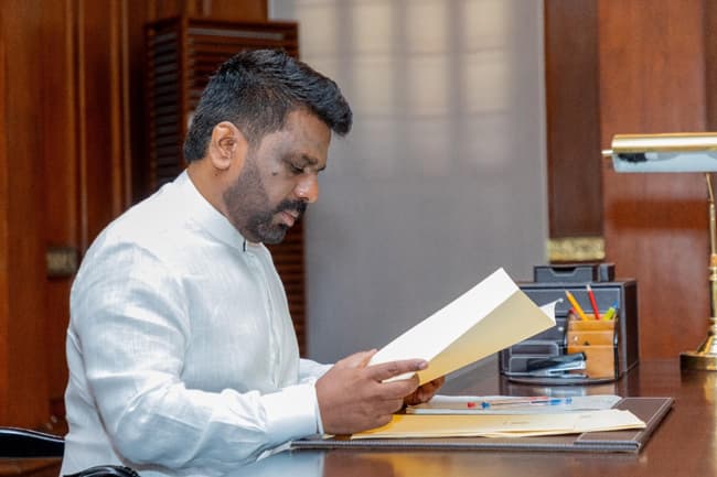 Sri Lanka’s President to elect 25-member Cabinet on Monday