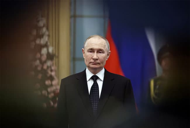 Putin says Russia could hit ‘decision-making centres’ in Kyiv with new missile