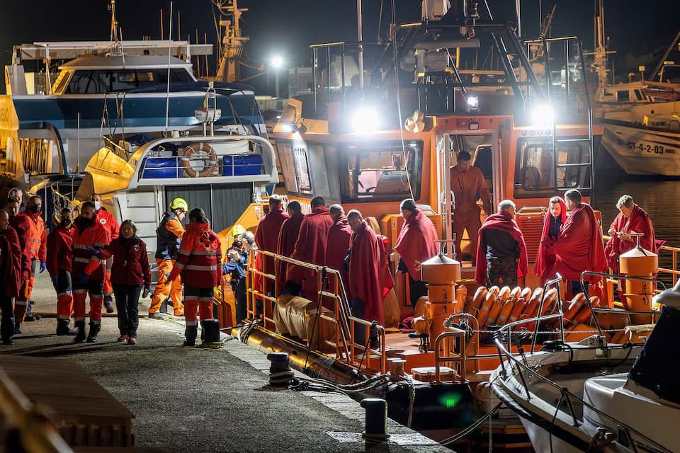 Russian cargo ship sinks in Mediterranean after engine room blast, 2 crew missing