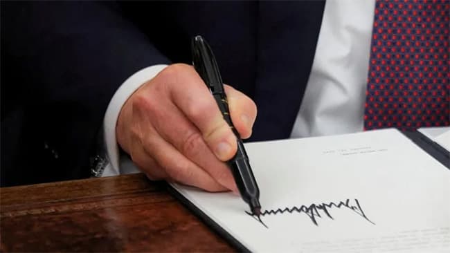 Trump signs order restricting gender care for young people