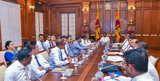 President reviews UDA’s ongoing projects, discusses streamlining approval process for urban plans