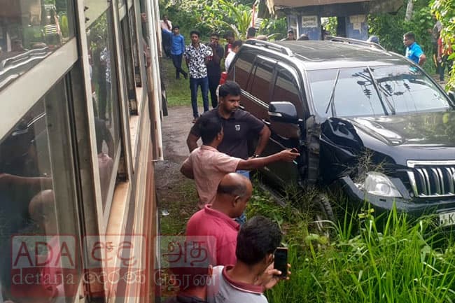 Train collides with stalled vehicle, disrupting services on Kelani Valley line