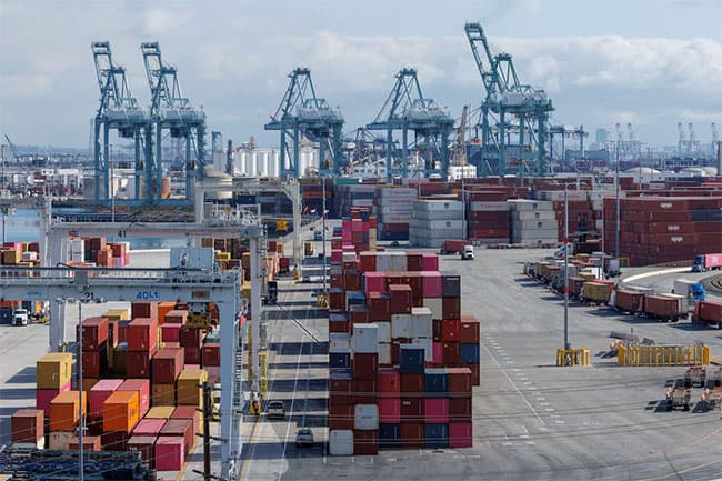 Trump awaits China response before 104% tariffs hit
