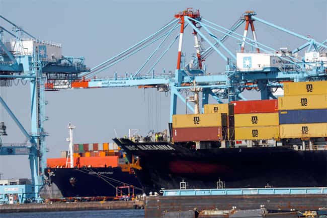 EU pauses countermeasures after Trump’s tariff reprieve; US weighing deals