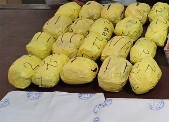 Two suspects arrested with over 2kg heroin in Gonapola