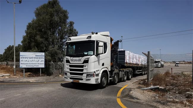 Israel lets aid into Gaza after 11-week blockade but UN calls it ‘drop in ocean’
