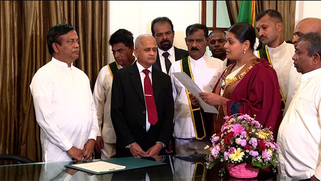 Vraie Cally Balthazaar takes oath as 26th Mayor of Colombo