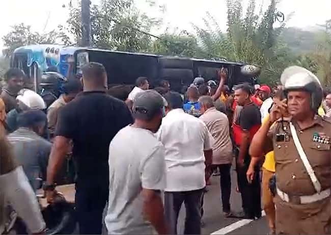 Three dead, over 25 injured in bus accident in Badulla