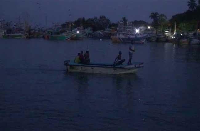 Body of remaining missing fisherman found after boat capsizes off Tangalle