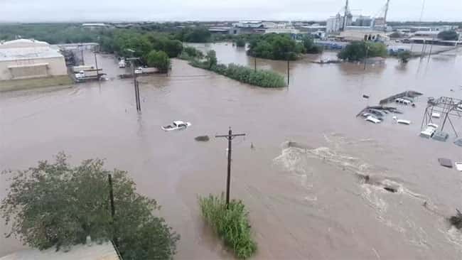 Death toll from Texas floods reaches 43; many still missing