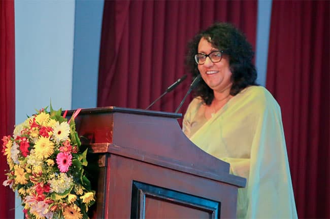 All Sri Lankan citizens should be able to access services in their mother tongue – PM Harini