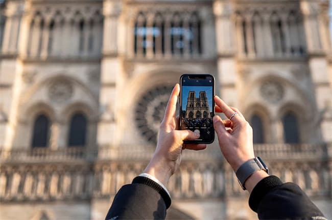 Microsoft to help France showcase Paris’ Notre-Dame Cathedral in digital replica