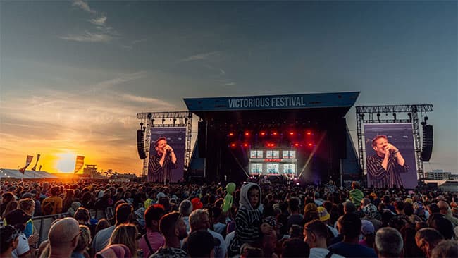 Bands pull out from festival after group ‘cut off’ over Palestine flag
