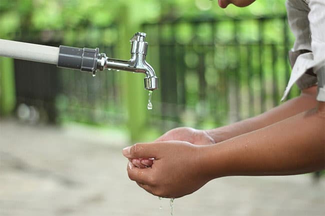 1 in 4 people lack access to safe drinking water: UN
