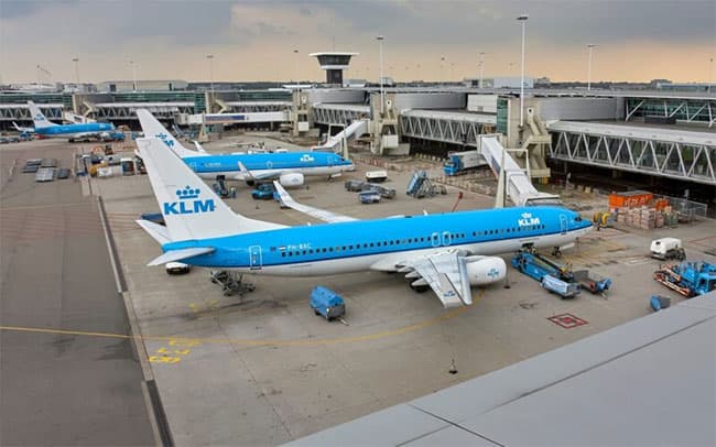 Dutch airline KLM cancels 100 flights amid ground staff strike