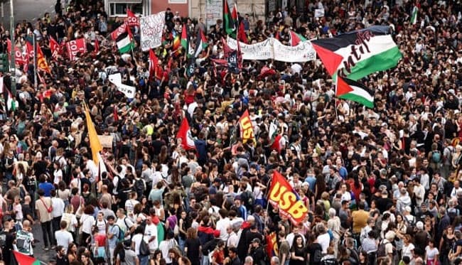 Tens of thousands join pro-Palestinian demos, strikes in Italy