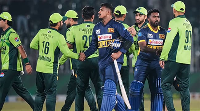 Security beefed up for Sri Lanka team after suicide bombing in Islamabad