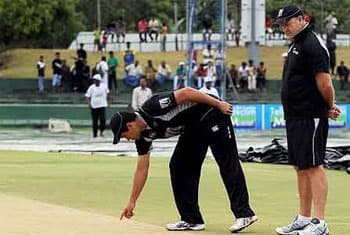 New Zealand opt to bowl in 3rd ODI