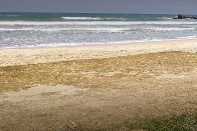Two Russian nationals rescued after being swept away by strong currents at Kabalana Beach