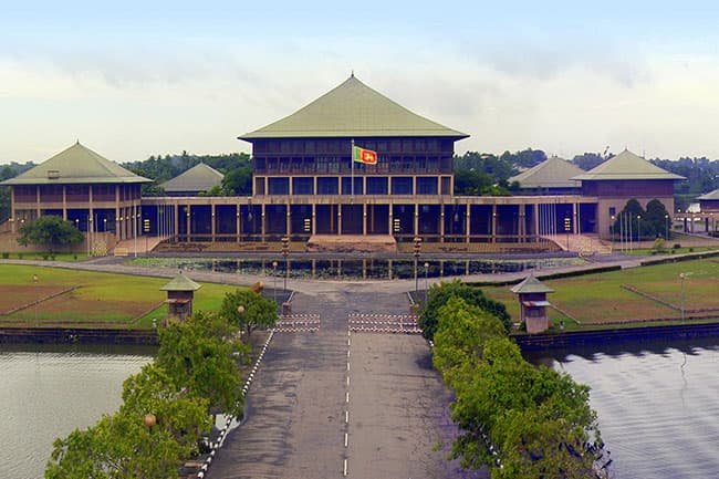 Sectoral Oversight Committee approves bill to abolish pensions for MPs