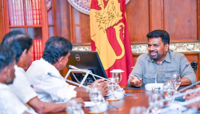 President agrees on immediate action plan during talks with protesting fishermen