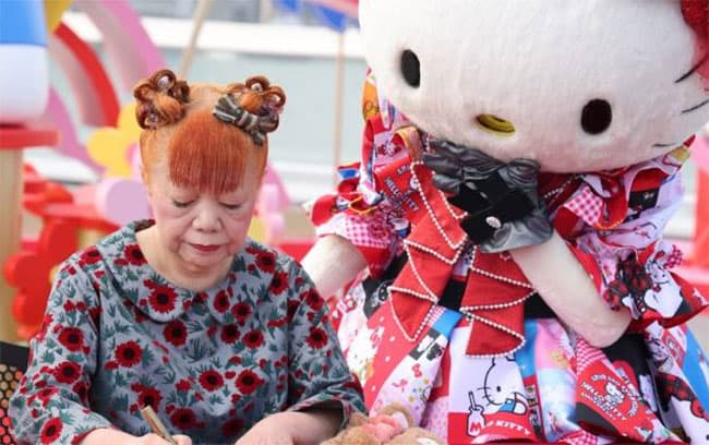Hello Kitty designer steps down after 46 years